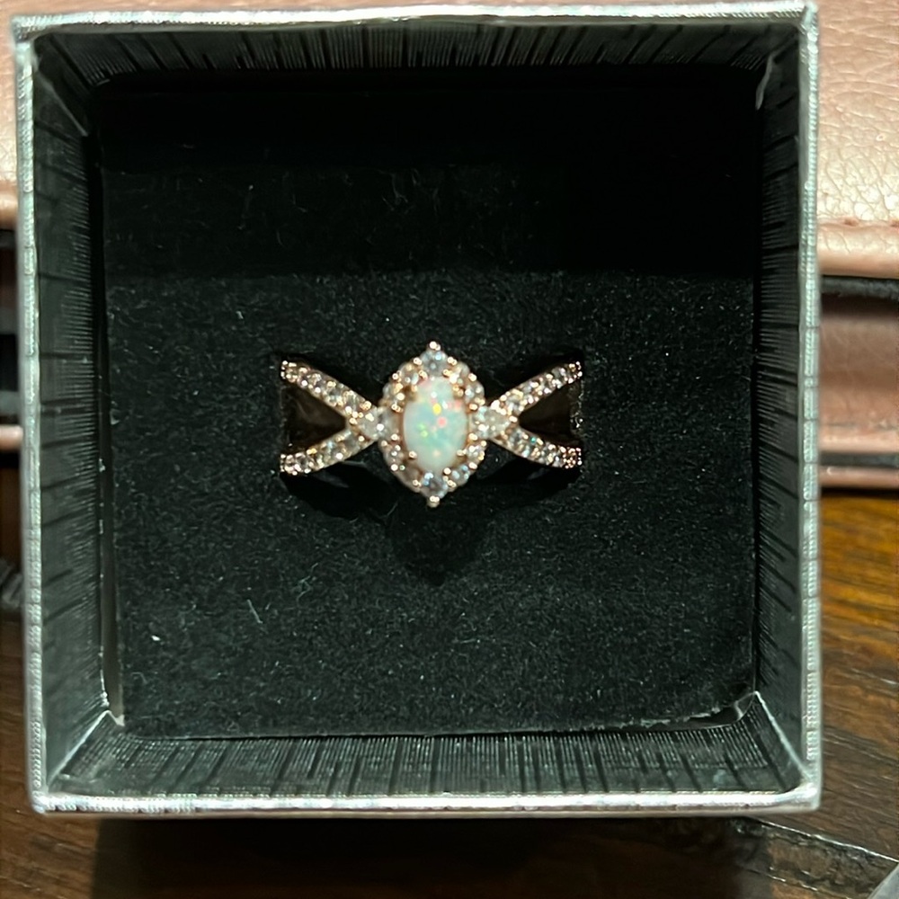 Glamorous Galaxy size 7 ring